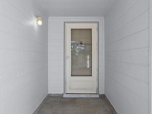 5th image of 7221 Westover Dr