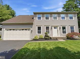 9 Hibiscus Pl, Newtown, PA 18940
