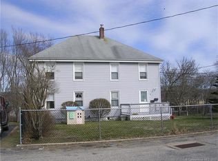 87 Stillman Ave, Pawcatuck, CT 06379