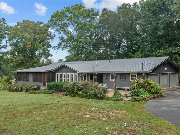 223 W Watts Rd, Ringgold, GA 30736