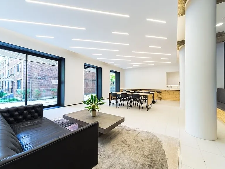 275 South St #15B — Photo 12