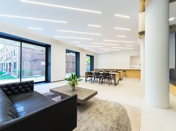 275 South Street image 11 of 22