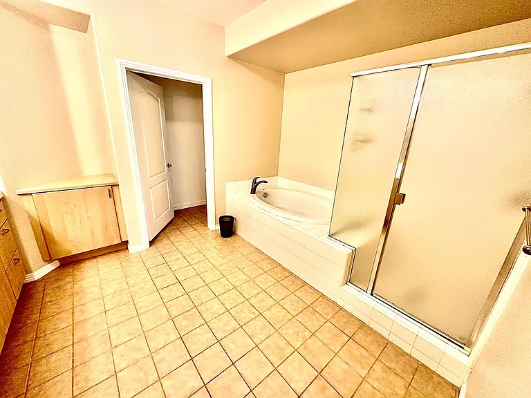 8355 Station Village Ln #4312 — Photo 18