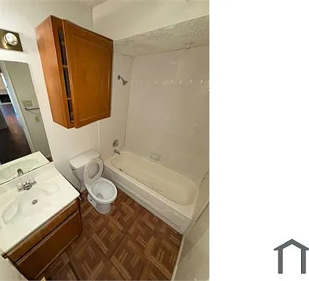 9815 Walnut St #102 — Photo 6