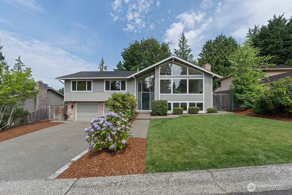 15526 SE 169th Street photo 1
