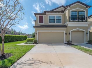 9102 Carolina Wren Dr, Tampa, FL 33626