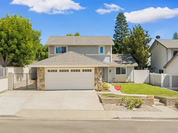 24096 Hurst Dr, Lake Forest, CA 92630