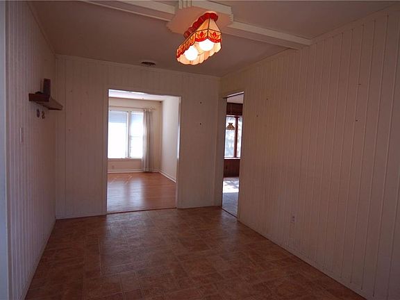 5th image of 2651 San Paula Ave
