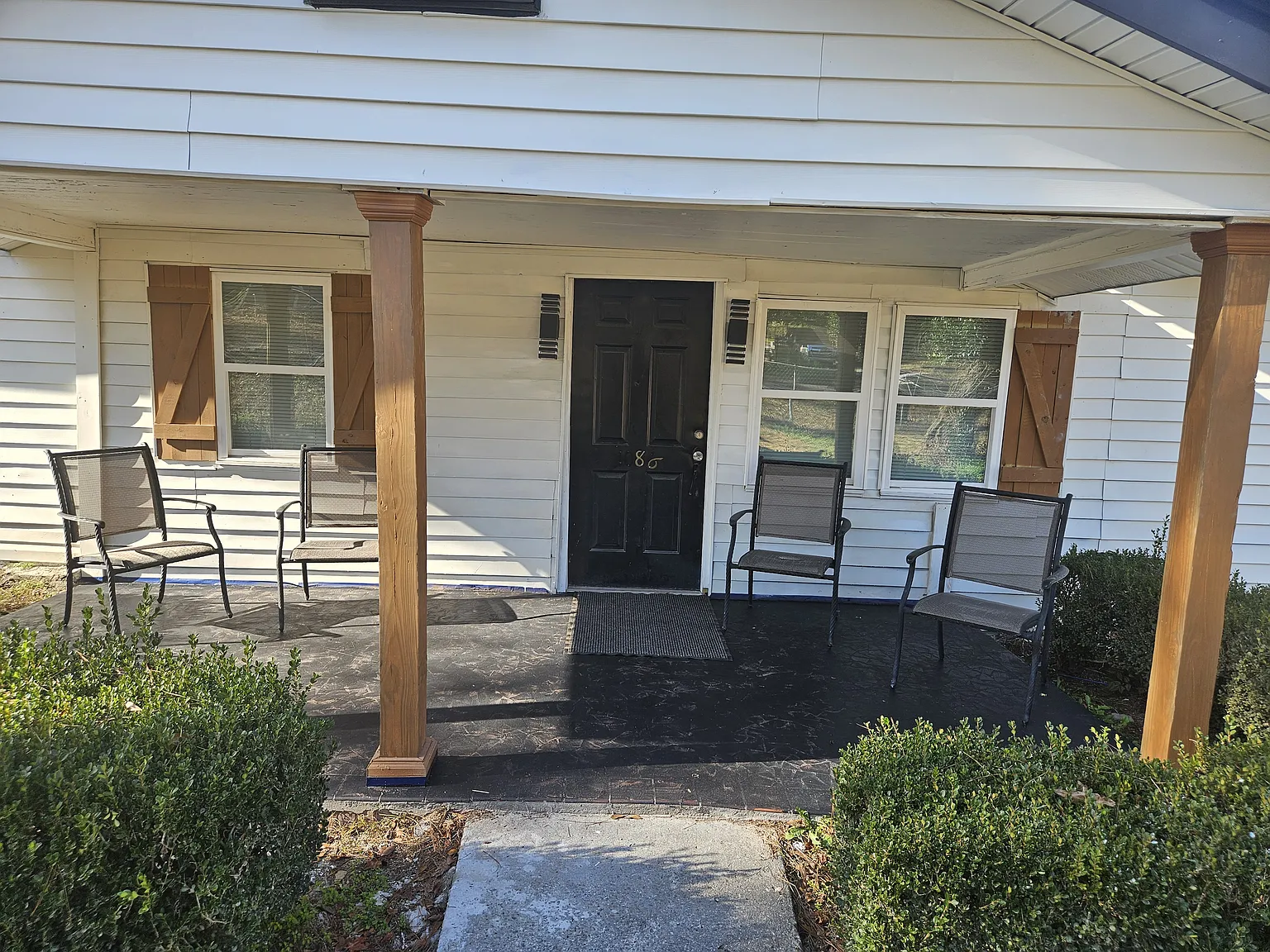 3 bed, 2.5 bath, 1663 sqft, $2,125 — Photo 3