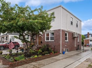 328 Beach 90 St, Far Rockaway, NY 11693