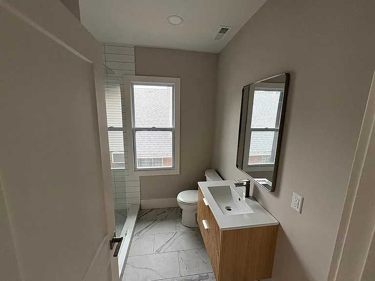 7436 Oakland St — Photo 9