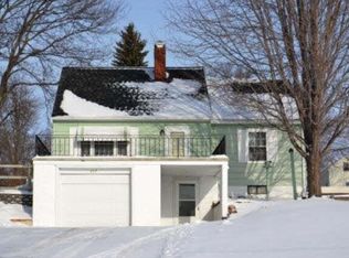 217 Sakatah Blvd N, Waterville, MN 56096