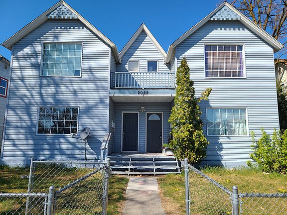 2nd image of 2022 W College Ave APT D