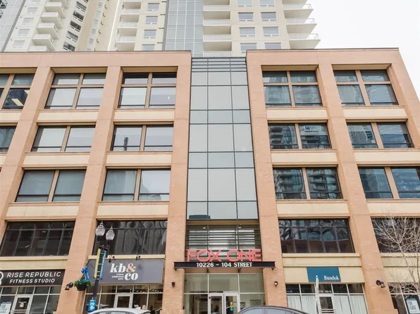 10226 104th St NW #2207, Edmonton, AB T5J 1B8