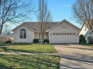 3511 SW Glendale Dr, Topeka, KS 66614