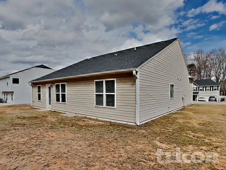129 Ridgemoore Ct — Photo 21