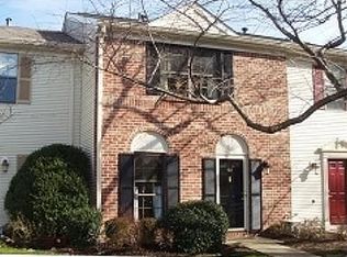 92 Baldwin Ct, Basking Ridge, NJ 07920