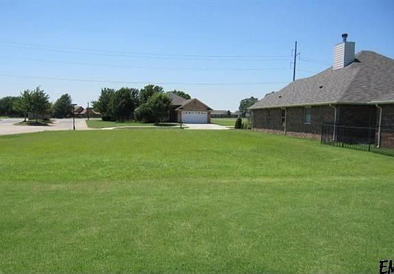 3rd image of 1102 Dalton Ct