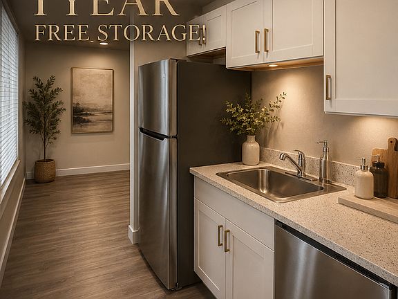 2nd image of 111 24th St APT 206