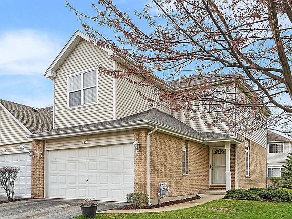 2nd image of 8421 Kirby Dr