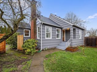 201 Sunnyside Dr, Eugene, OR 97404