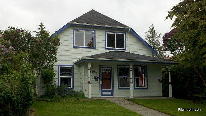 Welcome to 2834 Franklin St