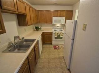 105-107 Gold Coast Rd, Papillion, NE 68046