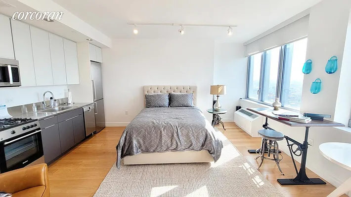 Rented by Corcoran | media 30