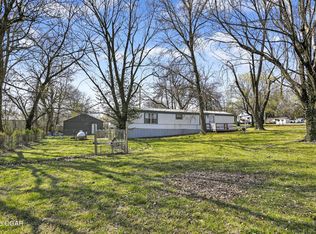 116 Jacob Dr, Carthage, MO 64836