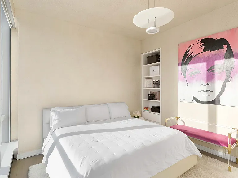 157 W 57th St #53B — Photo 19