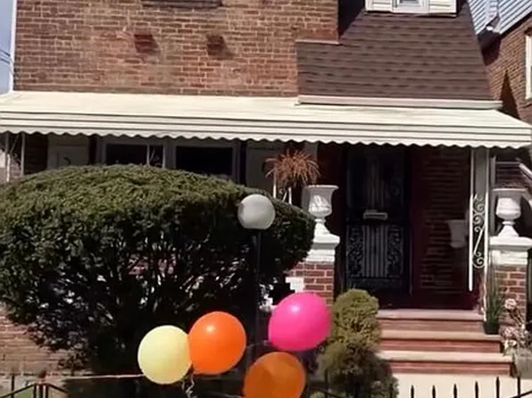 13322 228th St, Springfield Gardens, NY 11413