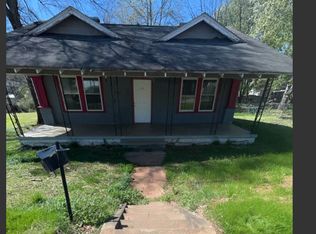 115 Arkansas St, Honea Path, SC 29654