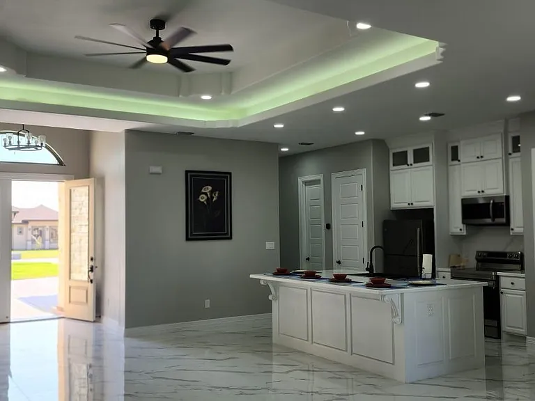 1265 Acacia Lake Dr — Photo 3