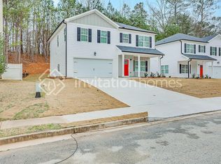 280 Valley View Dr, Fairburn, GA 30213
