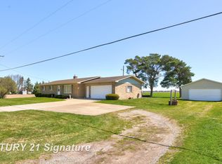 6258 N Center Rd, Saginaw, MI 48604