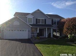 109 Ausable Run, Liverpool, NY 13088