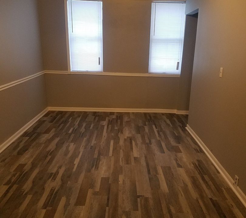 2nd image of 4816 W 28th St #1