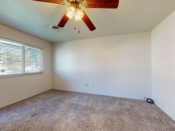 4th image of 5104 Northland Dr