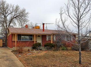 421 S Potomac Cir, Aurora, CO 80012