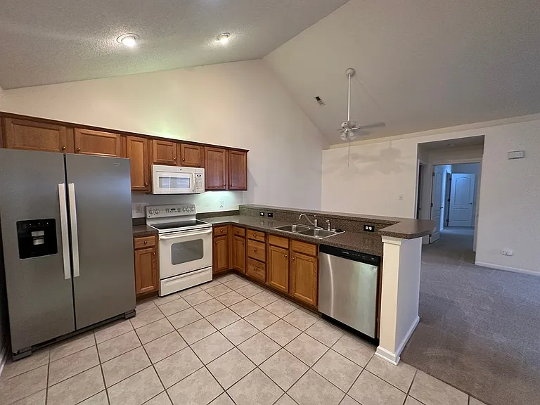 103 Hautz Way — Photo 11