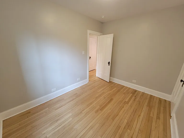 6430 N Richmond St #2W — Photo 17