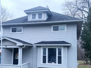 5142 Ridge Rd, Williamson, NY 14589