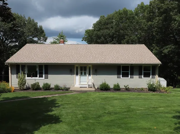 12 Granaudo Cir, Southwick, MA 01077