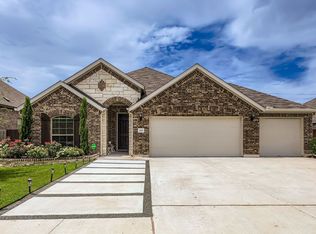 202 Pulitzer Dr, Hutto, TX 78634