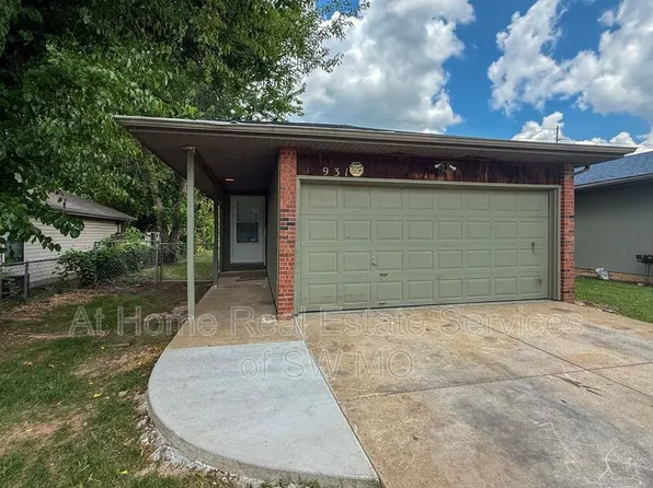 931 W Edgewood St, Springfield, MO 65807