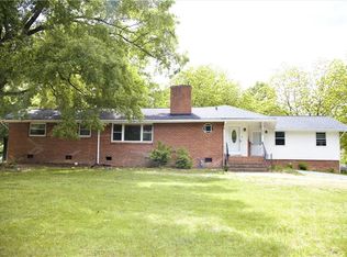 3132 Westerwood Dr, Charlotte, NC 28214