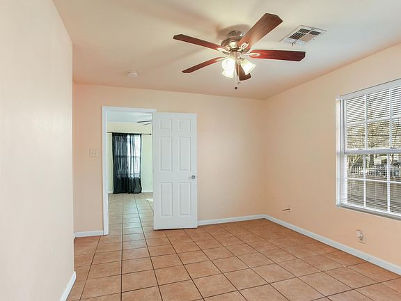 5th image of 1617 Spain St