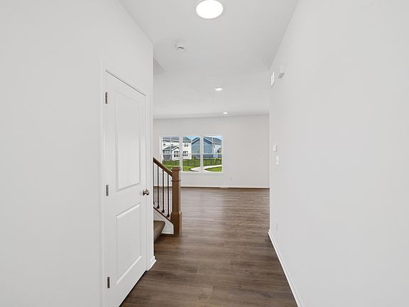 5th image of 7752 E 118th Pl