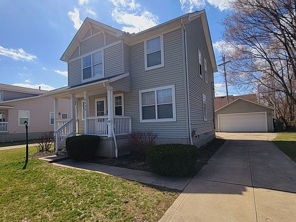 2nd image of 2206 E 46th St