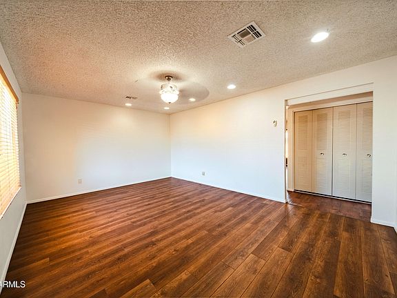 5th image of 3408 W Purdue Ave